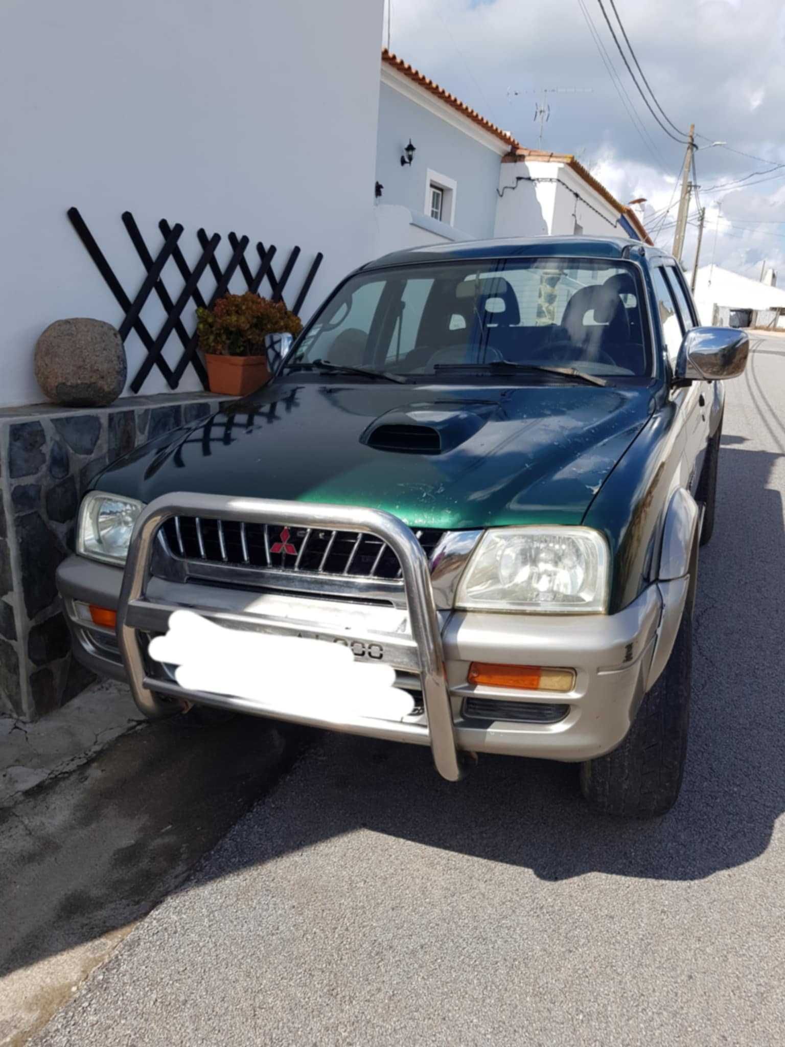 Carrinha Mitsubishi L200