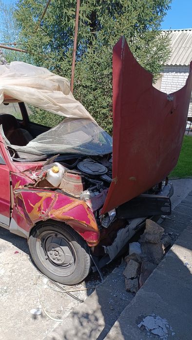 Двигун і КПП Таврія Славута