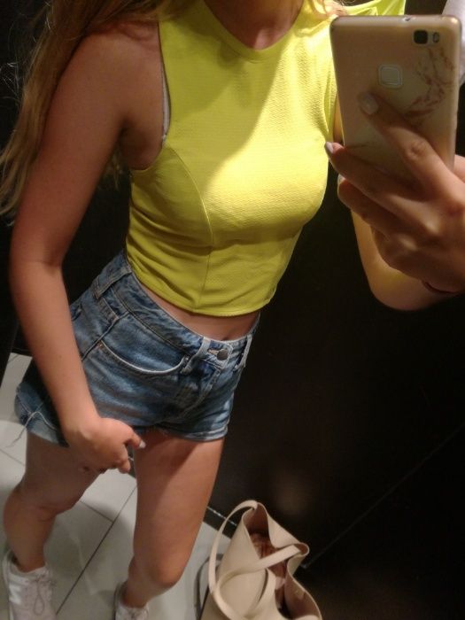 neonowy krótki top