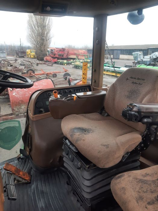 Трактор ,JOHN DEER 8530