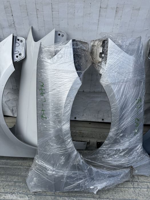 Крило Passat B7 B8 Пассат Б7 Б8