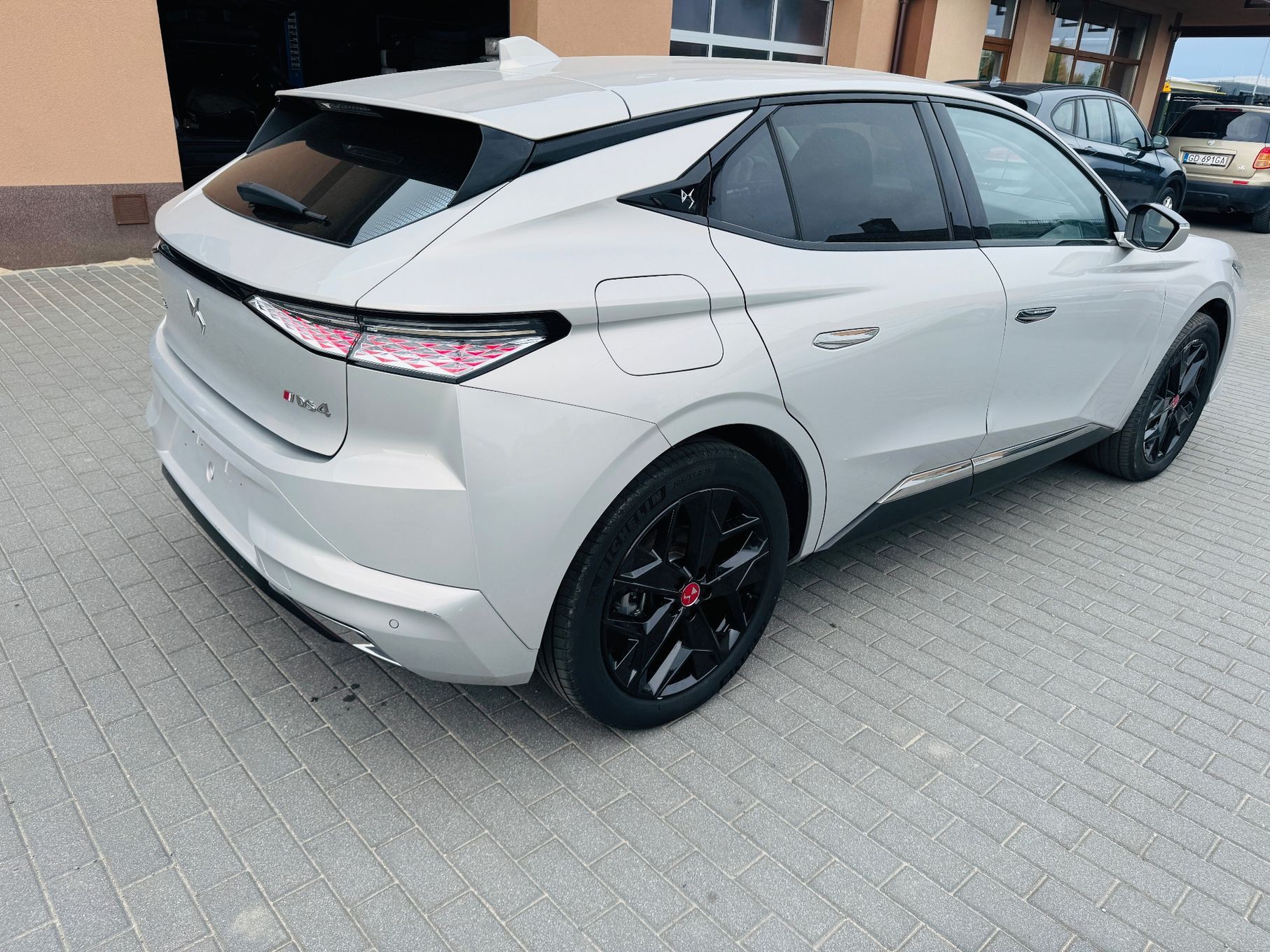 DS Automobiles DS 4 PerformanceLine,225KM,Hybryda,Plugin.Vat23%.