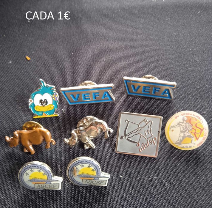 Pins, preço nas fotos.
