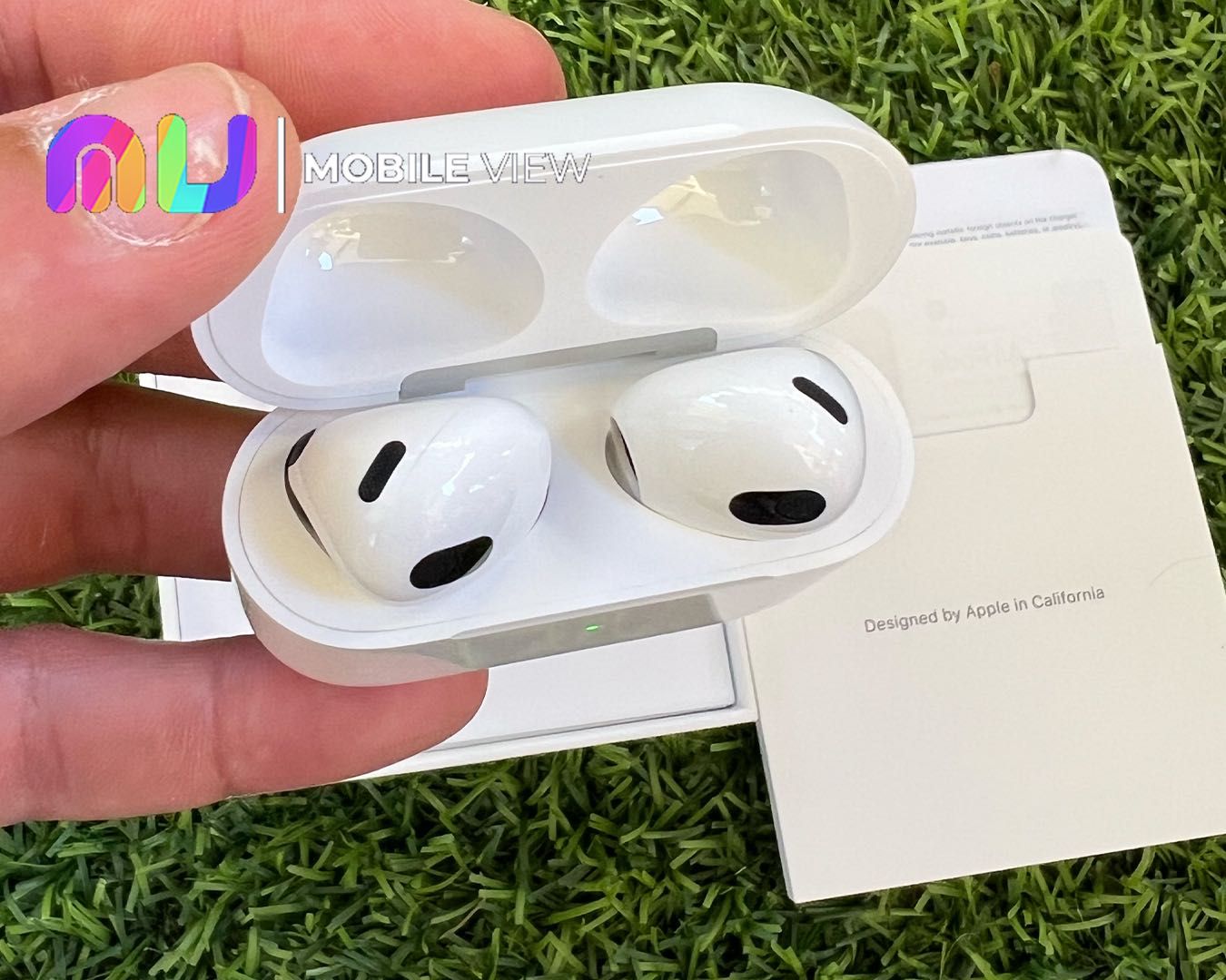 Apple AirPods (3ª Geração) 2021 Wireless Brancos MagSafe - Garantia