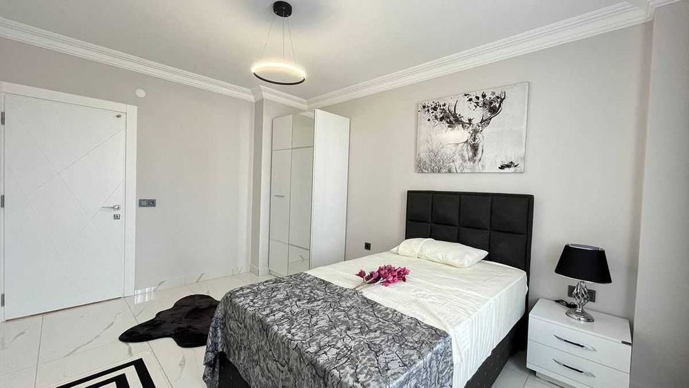 Просторная квартира 134м2 жилой комплекс 100м до моря Махмутлар Турция