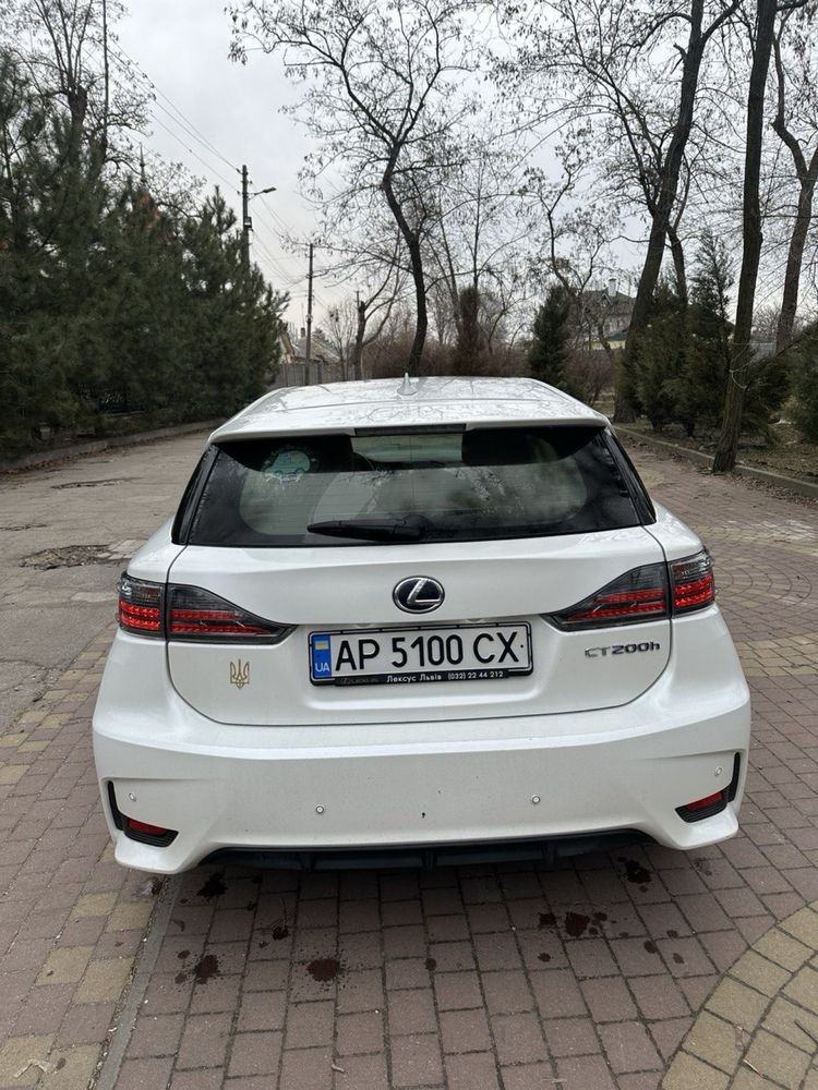 Lexus CT 2015 гібрід