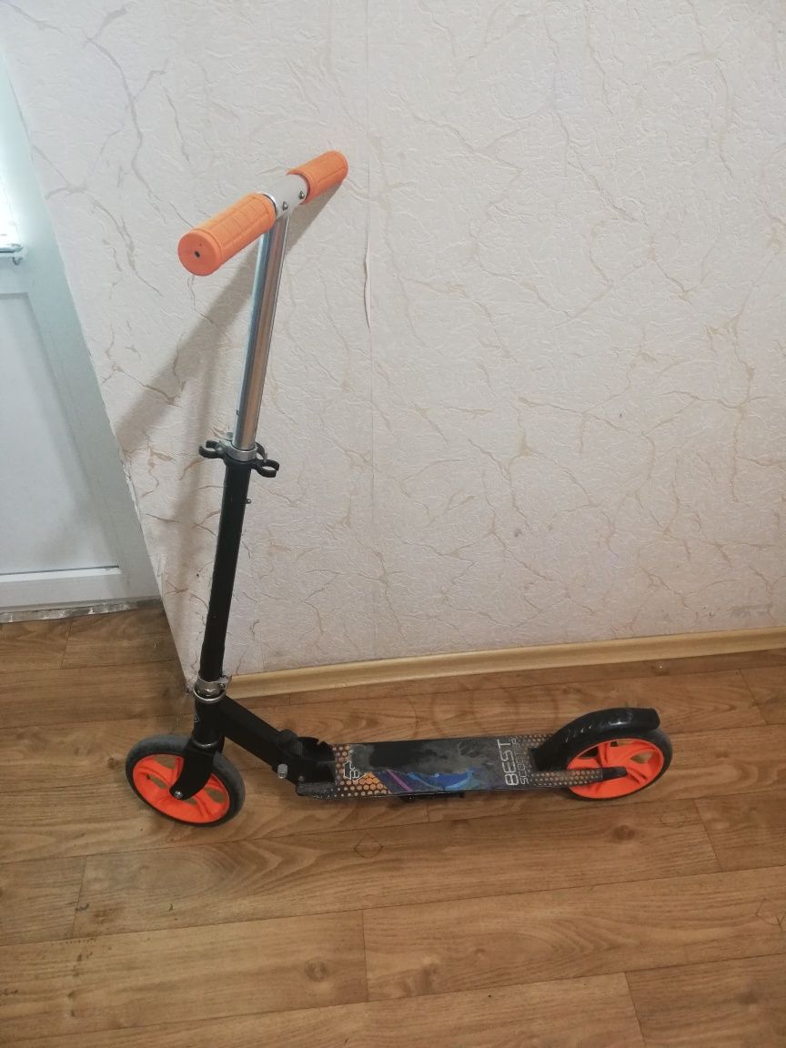 Самокат Bestscooter