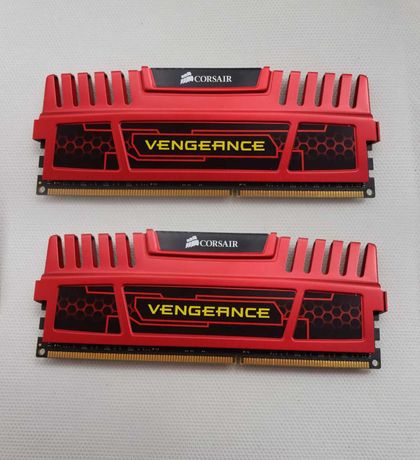 Corsair Vengeance DDR3-1866 16384MB PC3-15000 (Kit of 2x8192) — 16GB