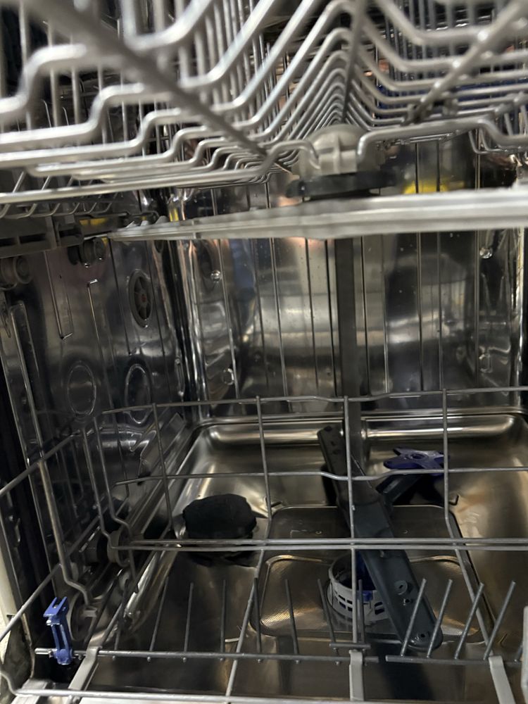 Vendo maquina de lavar loiça Inox