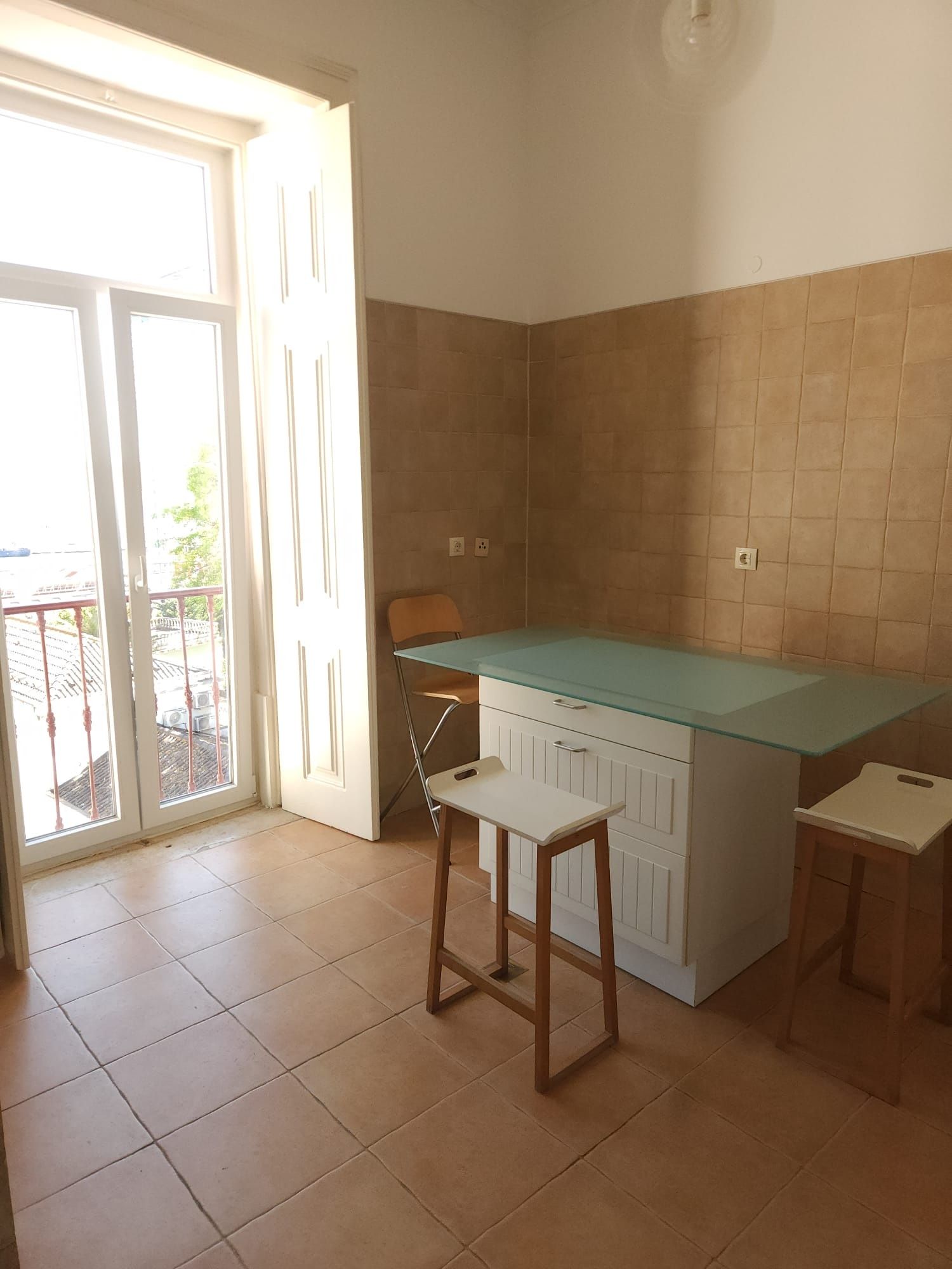 Quarto com mais de 30 m2 com closet incorporado