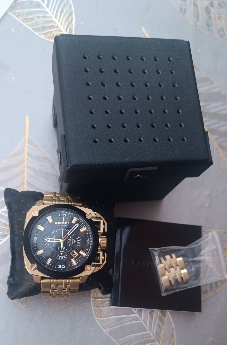 Relógio Diesel DZ7378 BAMF Gold – Novo