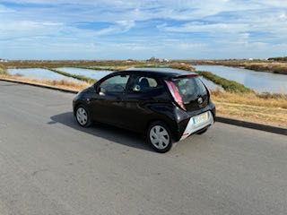 TOYOTA AYGO 1.0 AC 2018 TOUCHSCREEN 87.000 kms 5 doors