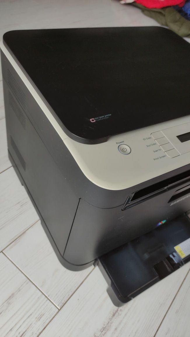 Drukarka laserowa skaner kopiarka CLX 3185 nie działa