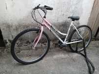Bicicleta de senhora