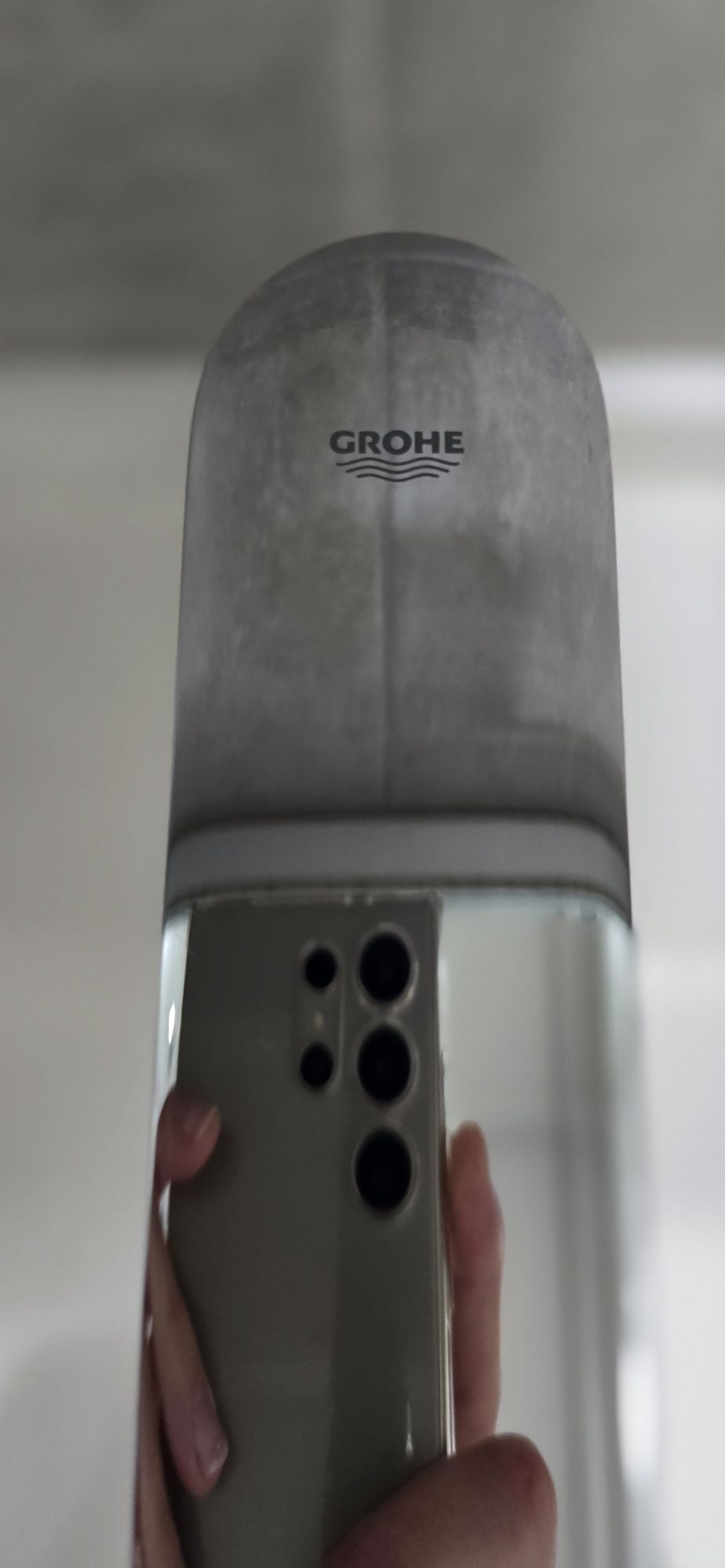 Torneira Grohe Automatizada