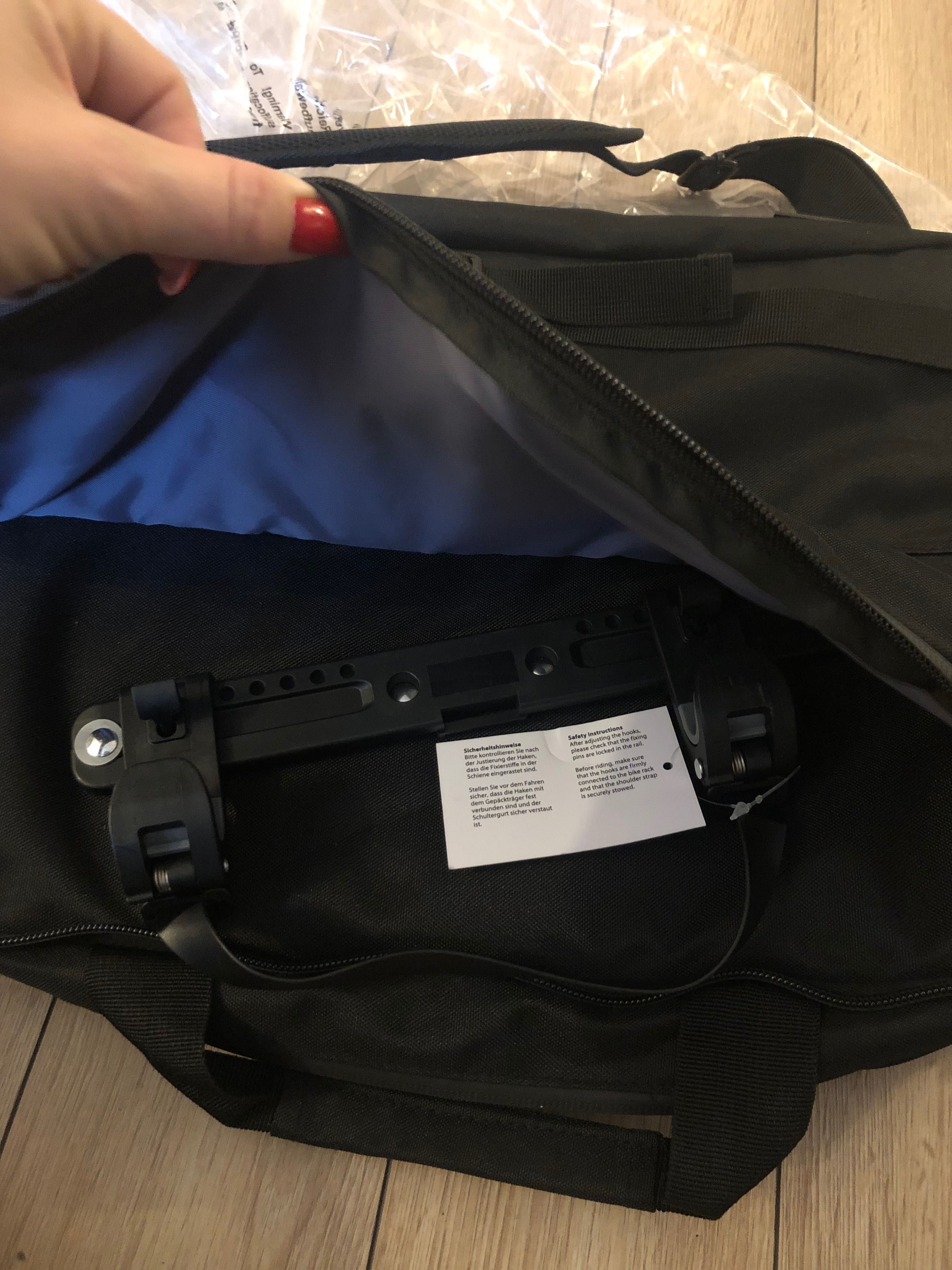 Bardzo duża torba na laptopa turystyczna