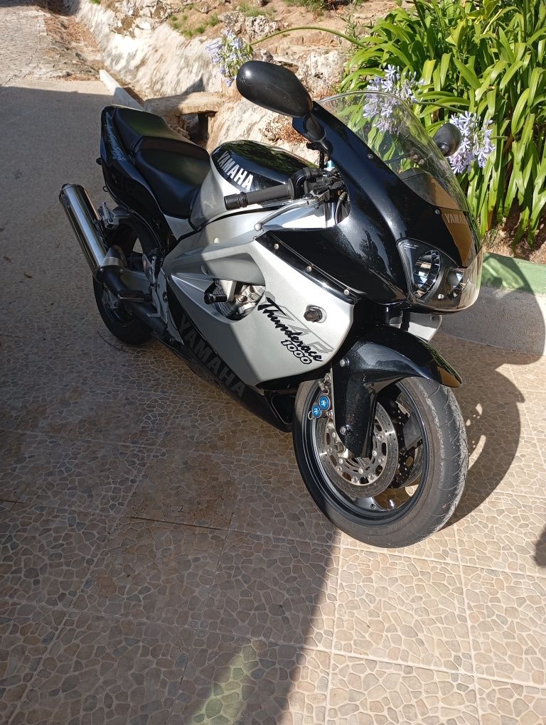 YZF 1000 Thunderace