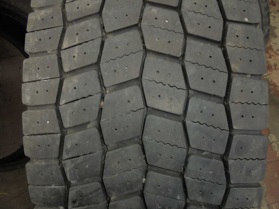 opona 315/70R22.5 Michelin X Multiway 3D (900 netto)