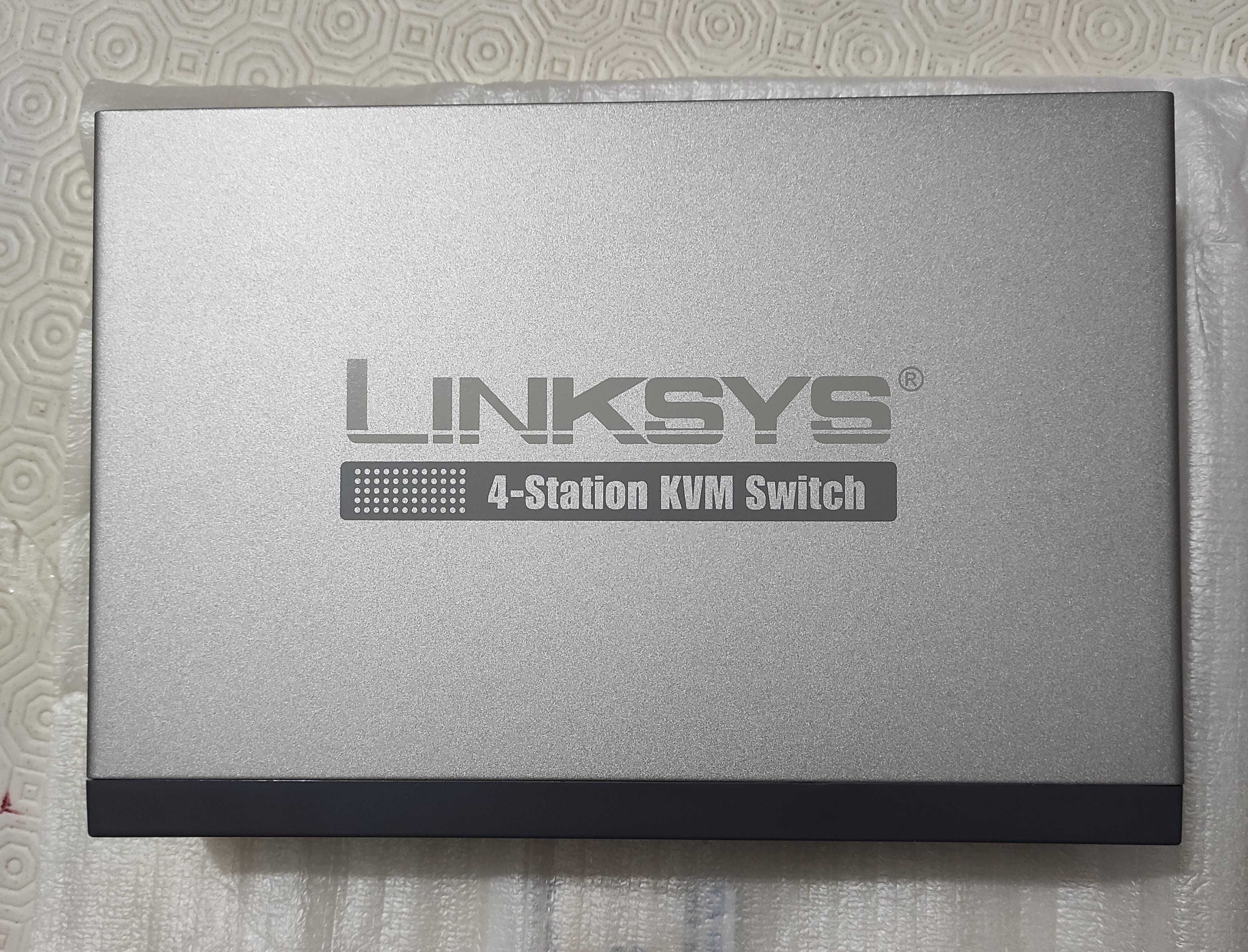 KVM Switch da Linksys NOVO