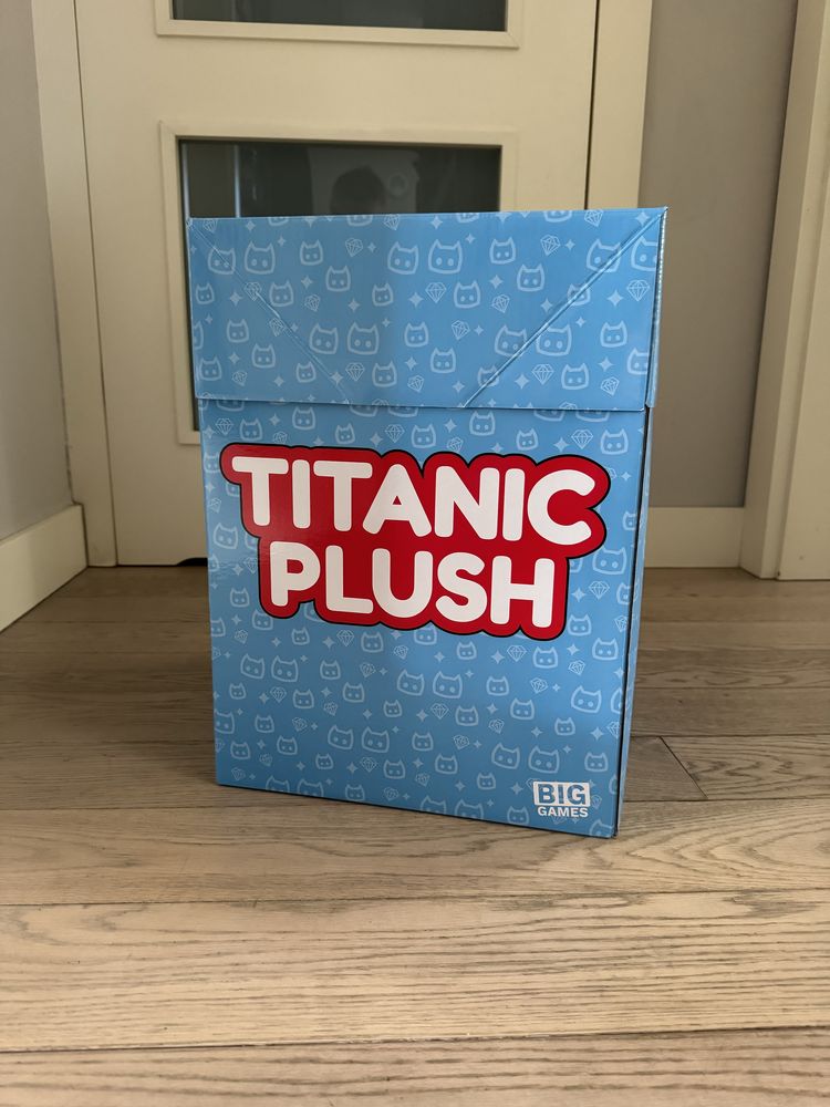 Titanic Cheerful Yeti wielki pluszak i maly od Biggames PS99  bez kodu