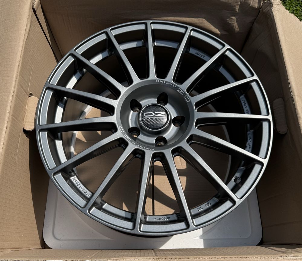 Pojedyncze 18” 19” 20 OZ RACING Superturismo LM WRC Dakar Formula itp
