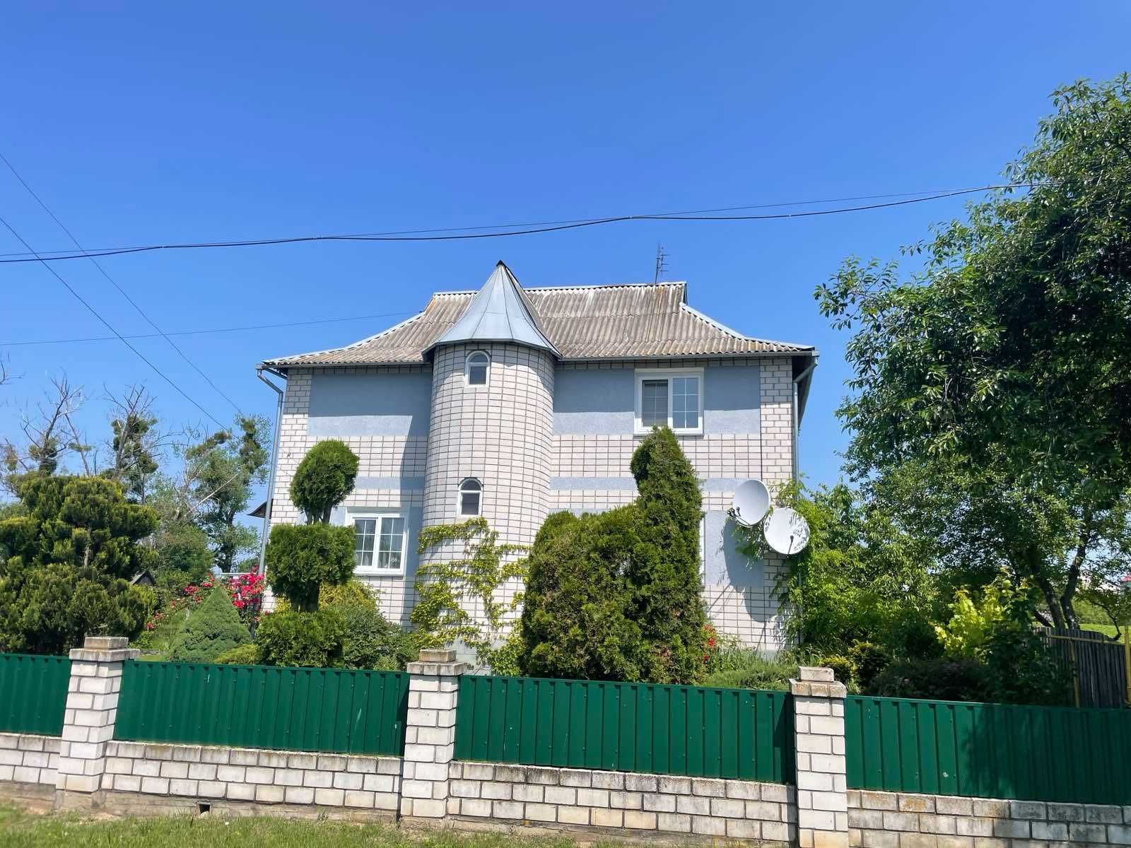 Продаж сучасного-будинку  с. Левків(центр)
