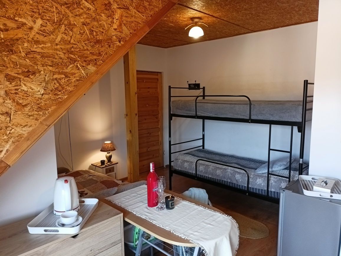 Pokoje  z balkonem i łazienką Junoszyno k. Stegna, Jantar