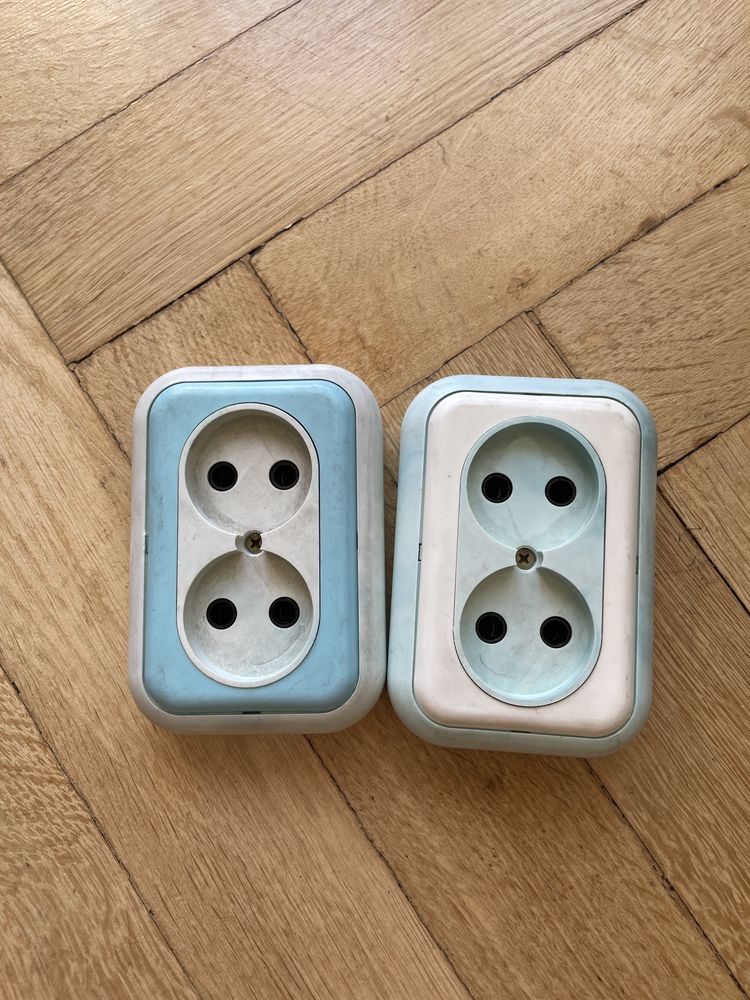 gniazdka podowjne natynkowe PRL vintage