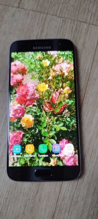 Смартфон Samsung S7