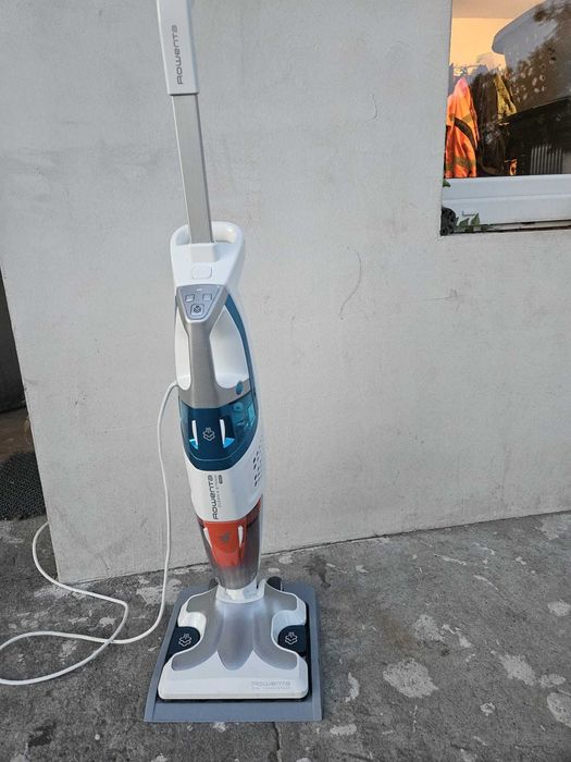 Mop Parowy i Odkurzacz 2 w 1 Rowenta lekko uzywany