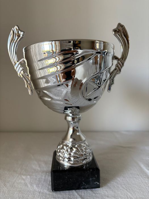 Conjunto de 3 taças novas