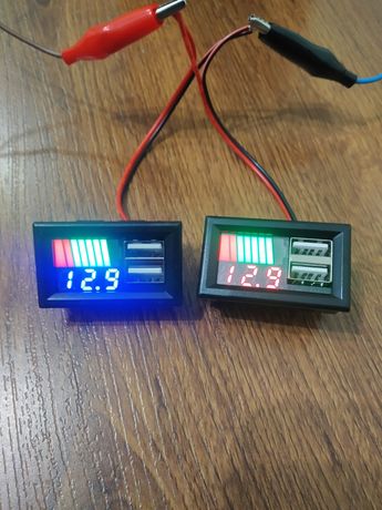 Индикатор заряда с вольтметром и  двумя USB, индикатор заряда
