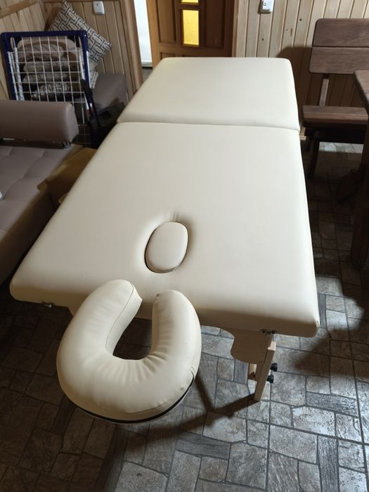 Продам масажний стіл