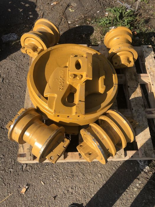 Гусеничний екскаватор NEW HOLLAND E305