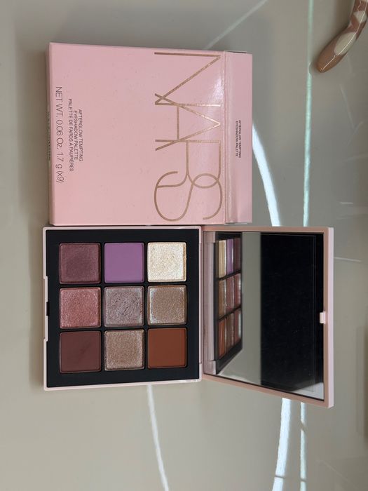 NARS AFTERGLOW палатка тіней оригінал