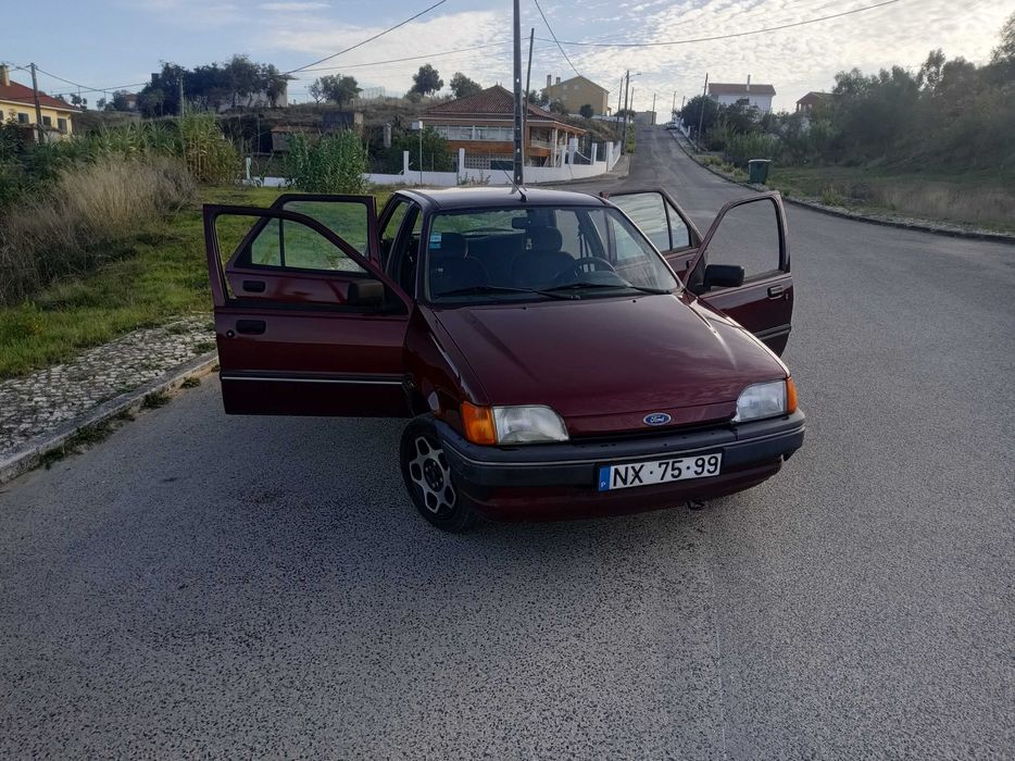 Ford Fiesta 1.1 Gasolina 55 cv / 40 kW 1989