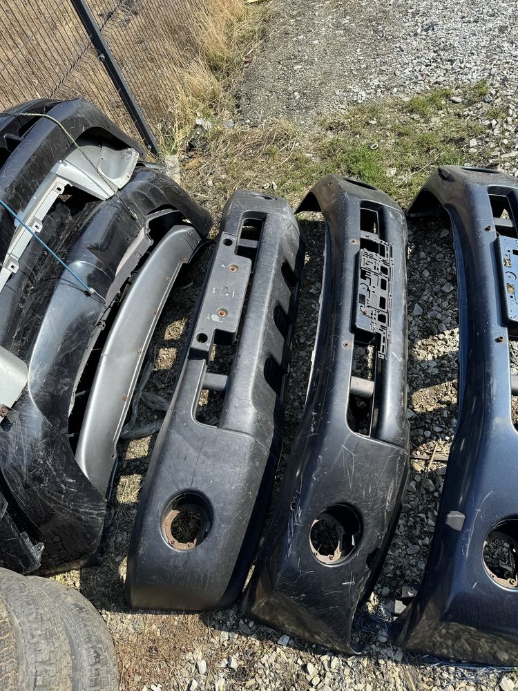 Patrol GU4 zderzak z spryskiwaczami i bez kolor belka metalowa czesci