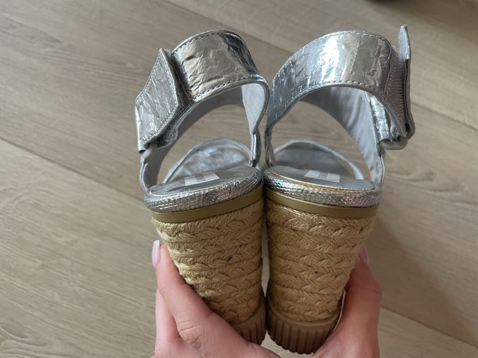 Koturny Calvin Klein jeans 37 srebrne