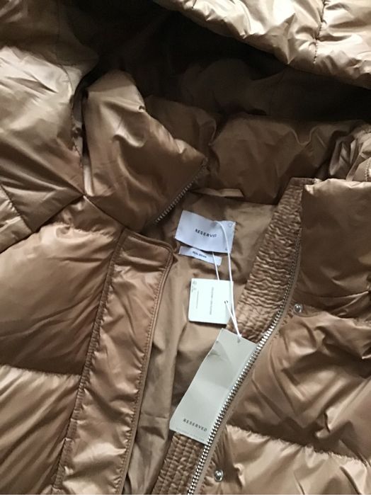 Płaszcz puchowy L   350 zł.