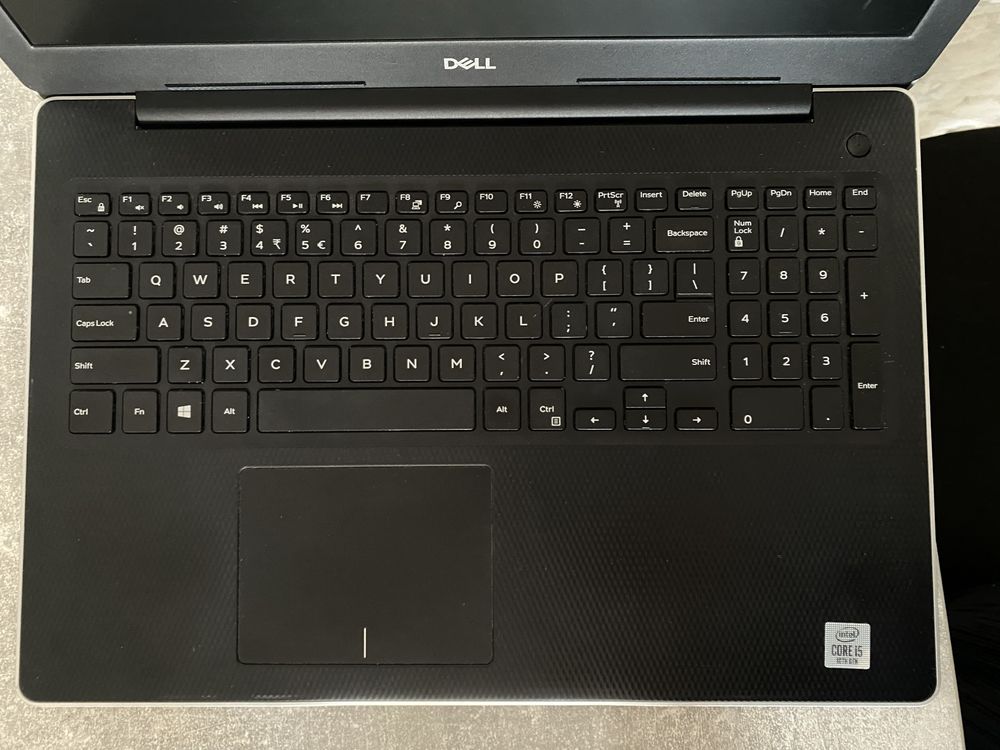 Dell Inspiron 3593 15,6"/i5/16GB/256GB+1TB