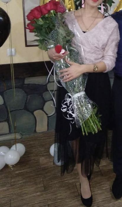 Продам плаття фатин