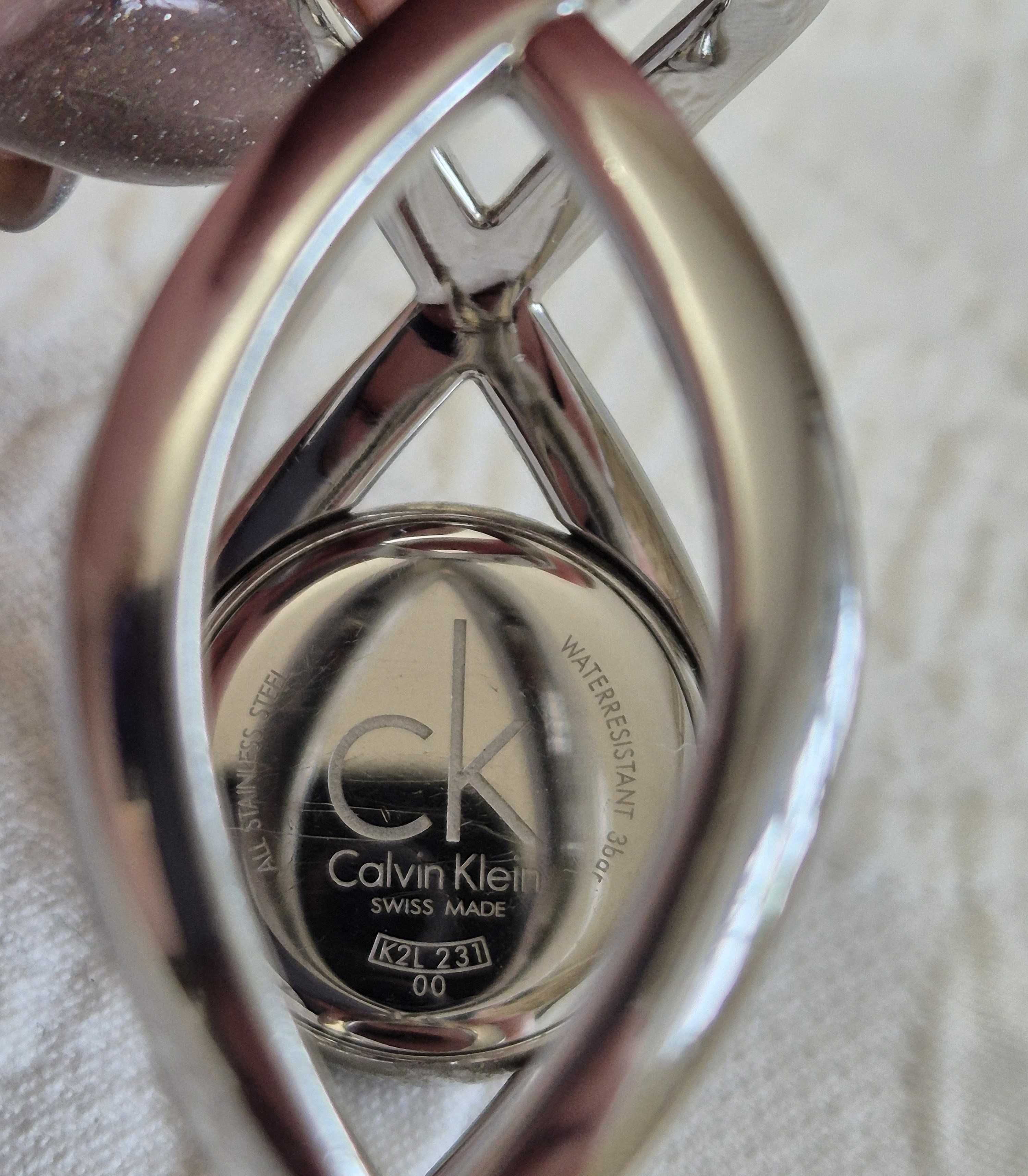 Женские часы Calvin Klein Enlace Black