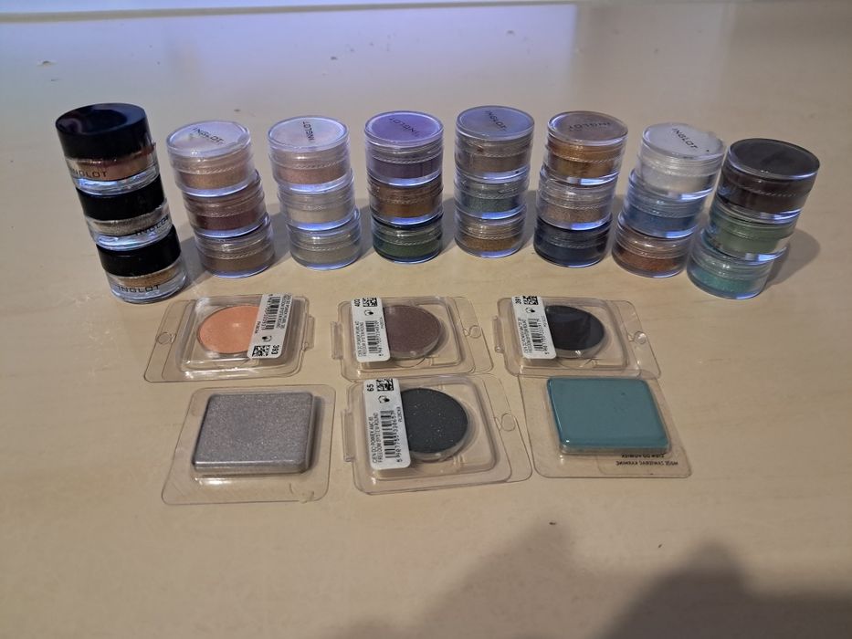 Duży zestaw cieni inglot