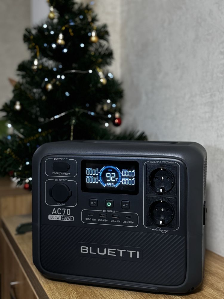 Зарядна станція Bluetti AC70