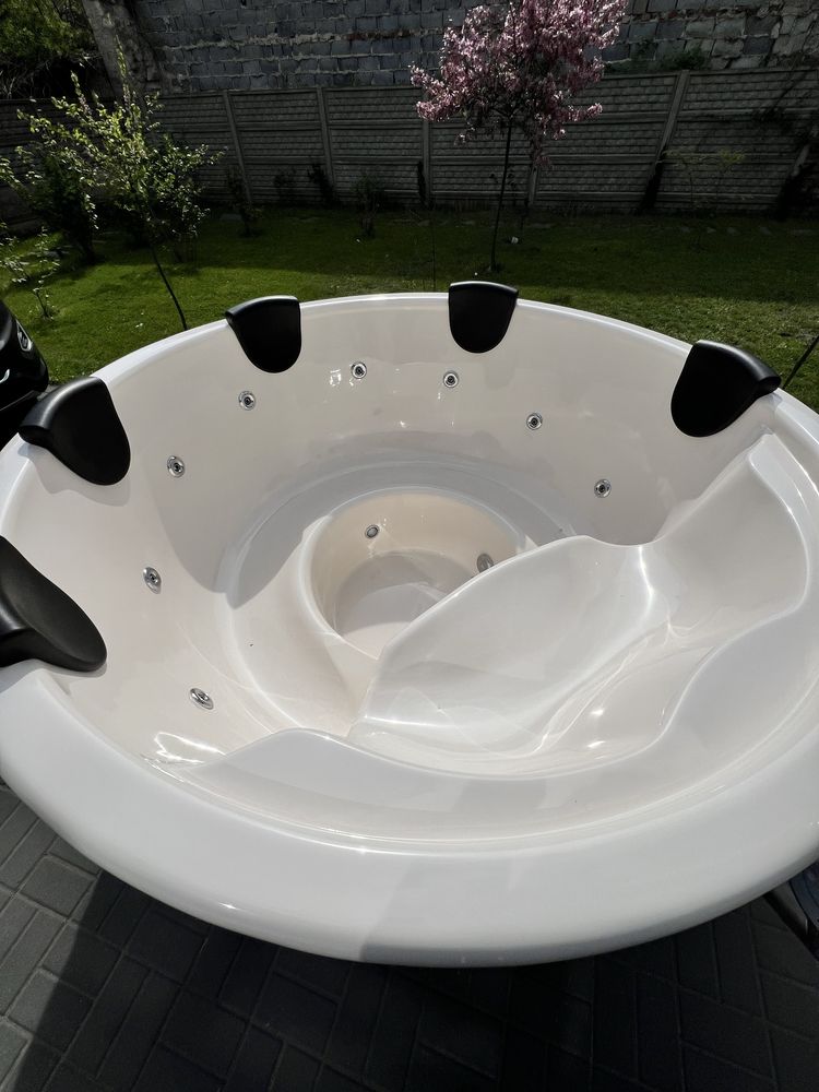 Balia ogrodowa doposażona 200 cm jacuzzi z hydromasażem OD RĘKI