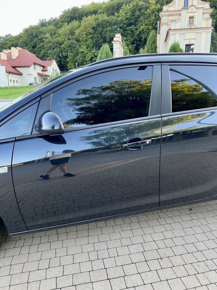 Opel Astra j 1.7 2012р ТОРГ