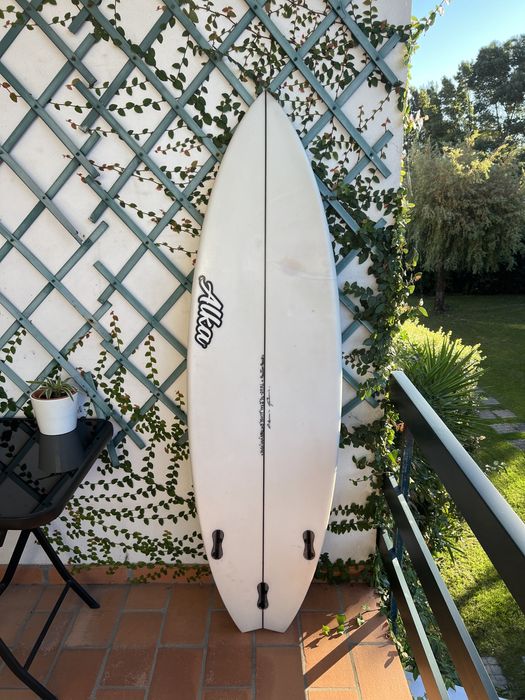 Prancha de surf 5”10 29.7 litros