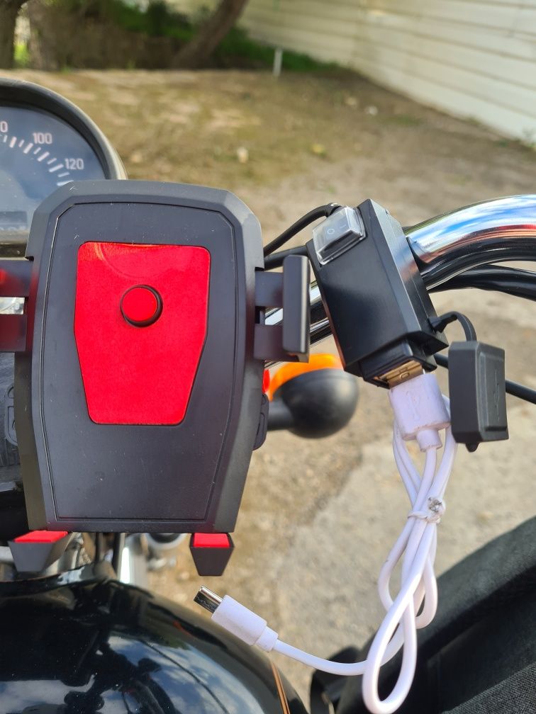 Carregador USB Mota Moto / Bicicleta eléctrica