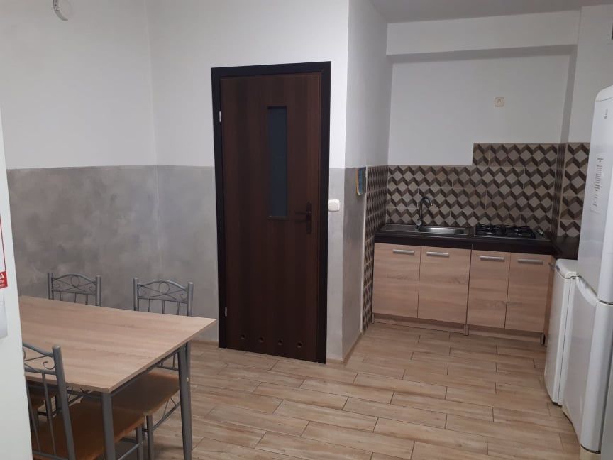 Noclegi, pokoje do wynajęcia