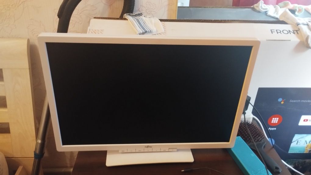 Монитор 22" профессиональный Fujitsu B22W-6